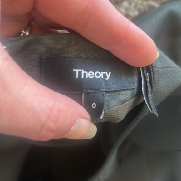 Theory Round-Neck Short-Sleeved Dress - Grey size 0 - Picture 4 of 5